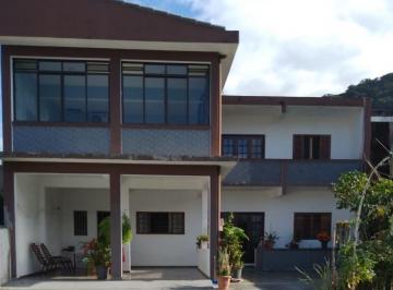 Casa de 3 quartos, Juquiá · Sobrado no centro