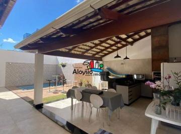 Casa · 323m² · 5 Quartos · 4 Vagas · Casa à venda, 5 quartos, 2 suítes, 4 vagas, Jardim Arizona - Sete Lagoas/MG