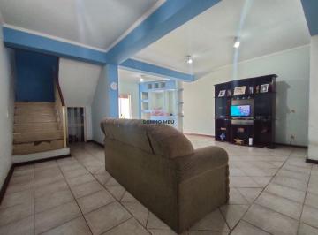 Foto 01 · Ótimo sobrado, com 3 dormitórios, sendo uma suíte, sala tv, lavabo, cozinha, 4 vagas de garagem (2 c