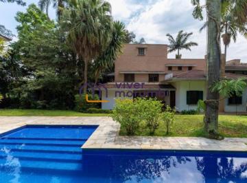 Casa · 700m² · 5 Quartos · 5 Vagas · Casa em Condomínio Fechado com 3 Suites no Alto da Boa Vista.