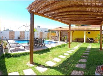 Casa · 300m² · 4 Quartos · Linda casa com 4 suítes na Zona sul em Ilhéus