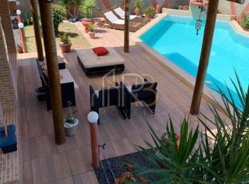 Casa · 8 Quartos · Belíssima Casa com 8/4 localizada no loteamento Paraíso do Atlântico em Ilhéus