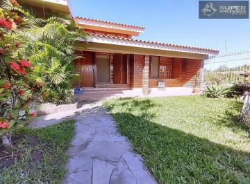 Casa · 448m² · 3 Quartos · 6 Vagas · Belíssima Casa Alto Padrão para venda no Laranjal Pelotas-RS