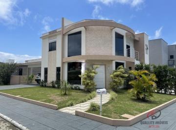 Casa · 223m² · 4 Quartos · 2 Vagas · Casa Alto Padrão 04 Dormitórios, Sendo 03 Suítes à Venda em Condomínio Fechado na Praia dos Ingleses