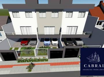 Casa · 160m² · 3 Quartos · 4 Vagas · Casa com 3 Quartos e 3 banheiros à Venda, 160 m² no bairro Cabral