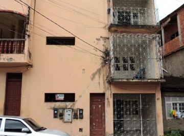 Foto-0 · Vendo apartamento de 2 quartos no centro