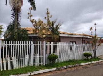 Casa de 4 quartos, Águas Claras · BELA CASA TERREA