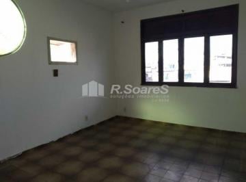 Casa · 100m² · 2 Quartos · 1 Vaga · Casa tipo apartamento 2 quartos em Vila Valqueire.
