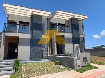 Casa · 92m² · 2 Quartos · 1 Vaga · Sobrado Geminado Novo. Fino padrão de acabamento