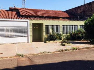 Casa · 100m² · 3 Quartos · 1 Vaga · Casa Térrea na Vila Nasser