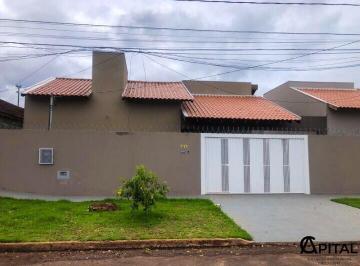 Casa · 66m² · 3 Quartos · 2 Vagas · Casa Padrão no Universitário!