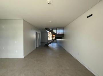 1 · Casa Residencial de 4 dorms no bairro Lagoa Da Conceição