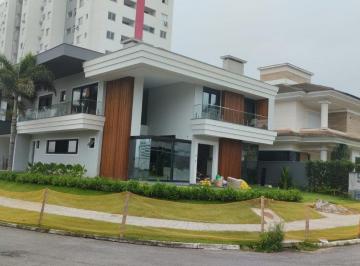 16 · Casa Residencial de 5 dorms no bairro Pedra Branca