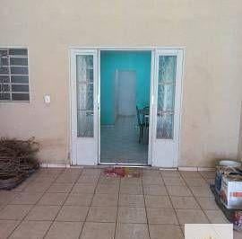 a62fd147fd2c38a69b68354827530dfbce74b090 · Casa no Guanabara - Residencial ou Comercial