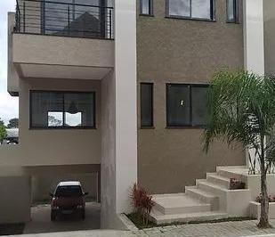 Casa de 5 quartos, Curitiba · Casa com 4 suítes à Venda, 316 m² por R$ 1.737.000,00