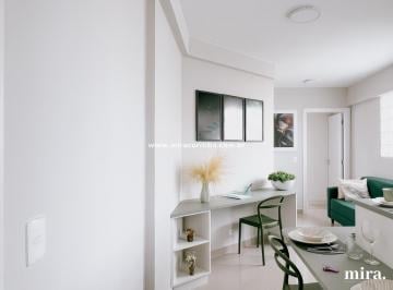 Apartamento · 35m² · 1 Quarto · Um Apartamento Lindo, Todo Mobiliado! 1 Quarto no Centro de Curitiba