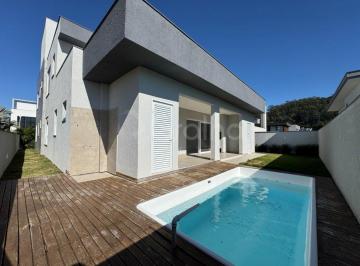 13 · Casa de 450m² com 4 suítes nos Ingleses