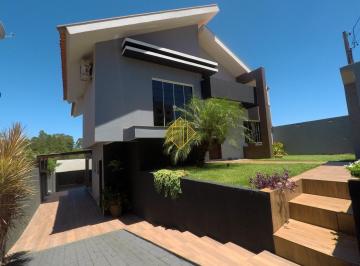 Casa · 227m² · 3 Quartos · 4 Vagas · Sobrado à venda, 3 quartos, 1 suíte, 4 vagas, Vila Industrial - Toledo/PR