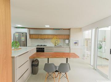 Casa · 192m² · 3 Quartos · 4 Vagas · SOBRADO NO BAIRRO COUNTRY - CASCAVEL-PR