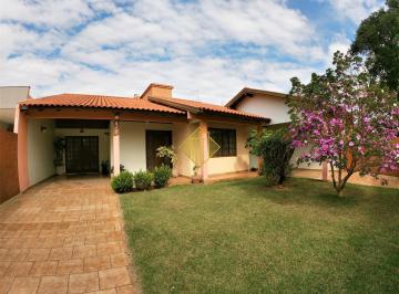 Casa · 255m² · 2 Quartos · 3 Vagas · Casa à venda, 2 quartos, 1 suíte, 3 vagas, Vila Industrial - Toledo/PR