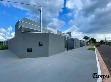 Casa · 90m² · 3 Quartos · 1 Vaga · Casa Padrão recém construída!