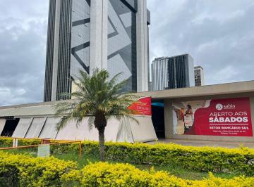 Comercial , Brasília · Excelente loja com sobreloja 100m2, Setor Bancário Sul Brasília 6 MESES CARENCIA 