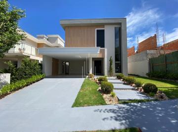 Casa · 210m² · 1 Quarto · 2 Vagas · Casa à venda no condomínio Terrasalpha I em Foz do Iguaçu.