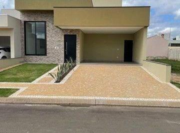 b33aa619cc119c283b93d8fda85d4299dd2aa558 · Casa com 3 dormitórios à venda, 182 m² por R$ 945.000 - Cascata - Paulínia/SP