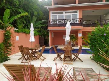 Casa · 106m² · 3 Quartos · 2 Vagas · Casa à venda no Camburizinho em São Sebastião.