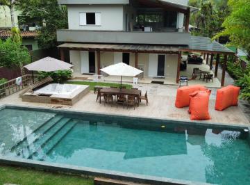Imagem do Imóvel · Excelente casa a 30m da praia, lado impar. com 2 lotes.
