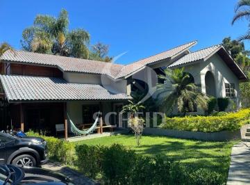 Comercial · 190m² · 3 Vagas · Casa Comercial com 190m2, linda toda em madeira, alto padrão, em ótima localização no Jd. Petrópolis