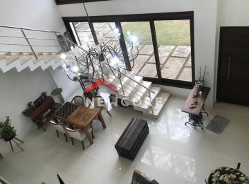 Casa de condomínio no Nova Higienopolis a venda em Rua Selenita - Nova Higienópo · Casa de condomínio em Rua Selenita - Nova Higienópolis - Jandira/SP