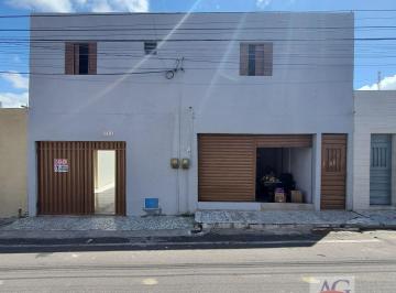 Casa · 200m² · 2 Quartos · 4 Vagas · Casa Térrea com Ponto Comercial e Apartamento no Bairro Santo Antonio, Juazeiro do Norte/CE