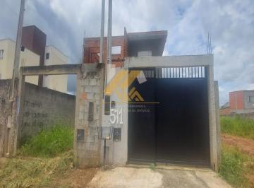 2023/01/457a0061cce3d7b1957f76ace5c448e0.jpg · Terreno com uma casa em construção