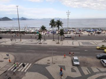 Apartamento de 3 quartos, Rio de Janeiro · Apartamento 3 quartos de frente pro mar de Copacabana