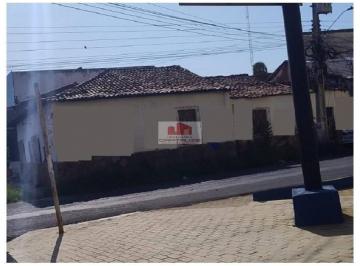 bad9daa9cabaf8a7d35d78a1bea27481.jpg · Casa Comercial na Avenida Campos Sales