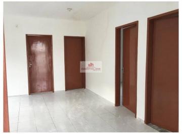 ee5c3093b5cac1f65bb7b7816c958bb3.jpg · Casa com 3 quartos, com 2 suítes, sendo 1 reversívelvel