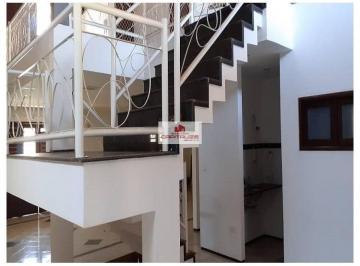 8b45d372ac4f74e3b2791ad806cc2db9.jpg ·  Casa duplex com 800m2, terreno e (35x55), esquina da Avenida Ulisses Marques,