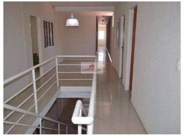 f53a4ce7153075647e5320ef45011f0a.jpg · Flat, ótimo padrão de construção, com 12 suítes