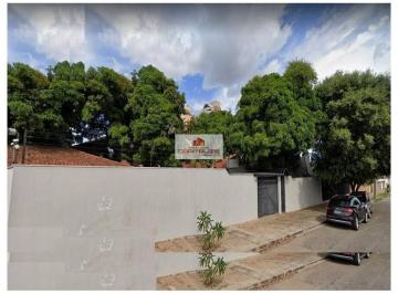 94b493e530400a6513f767bdce422129.jpg · Casa Duplex, com 4 suítes, sala de estar, sala de jantar