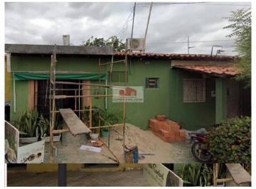 f623a76cb1527f82f7e704490077170f.jpg · Casa no Dirceu Arcoverde II, distante 20 metros da Avenida Principal