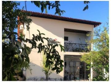 7c657a1ca83704d3c9ed22129f1c3ca7.jpg · Casa duplex, com com 3 suítes, DCE