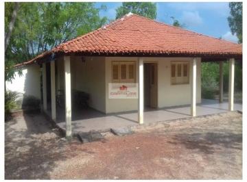 c22c068a5ac13f826669ff7127603cb5.jpg · Sítio com 28 hectares, casa sede avarandada