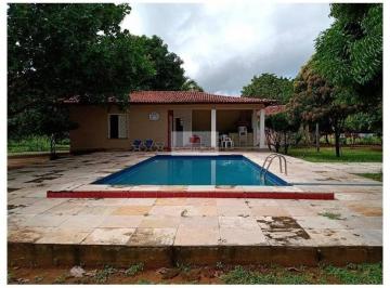 51b122f1e9d600646fcd873a9a825a64.jpg · Sítio com 22 hectares, com casa 5 quartos
