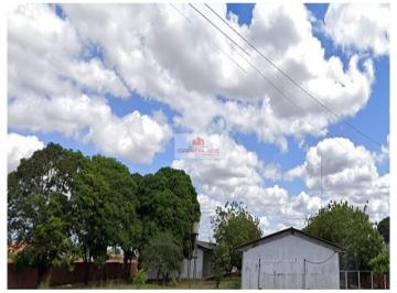 4c411fb1345e8afcedf27ad0924dda98.jpg · Terreno com 2 hectares, avenida movimentada