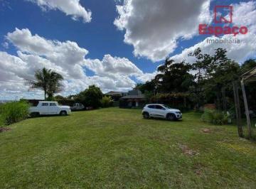 00dbe5f4d4c2c34df30c0fe2974a9997348d1b1b · SHA CONJUNTO 05 - LOTE COM UMA PEQUENA CASA