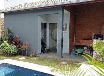 Área de Serviço · Casa térrea com 3 quartos à venda em Jardim esplanada ii - SP