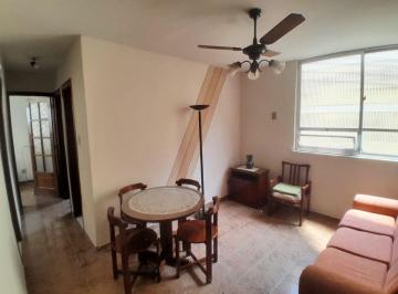 Apartamento de 2 quartos, Niterói · Apart. 2qts. sala 1vg 1ban coz. área 46m2 St.Rosa -( porteira fechada) M.Torres.