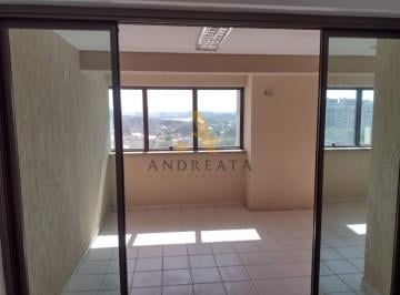 Comercial · 74m² · 2 Vagas · Aluguel de Sala Comercial, 74 m², por R$ 3.6 mil, no condomínio SunPlaza em Barra da Tijuca.