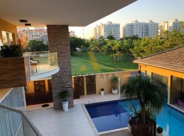 Casa · 748m² · 4 Quartos · 2 Vagas · Venda de Casa em Condomínio com 4 quarto(s), 4 suíte(s), 748 m², por R$ 7.5 milhões, no condomínio Q